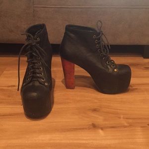 Jeffery Cambells Lita size 6